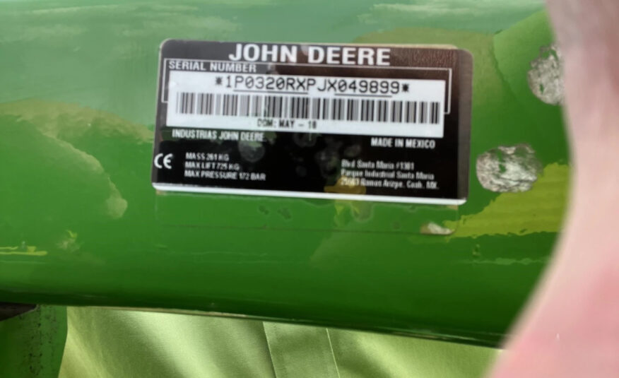 2018 John Deere 3046R