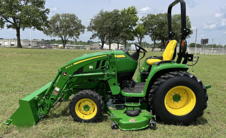 2018 John Deere 3046R